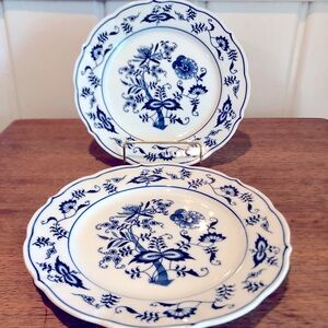 Set of 2 Blue Danube plates with authentic stamp on back